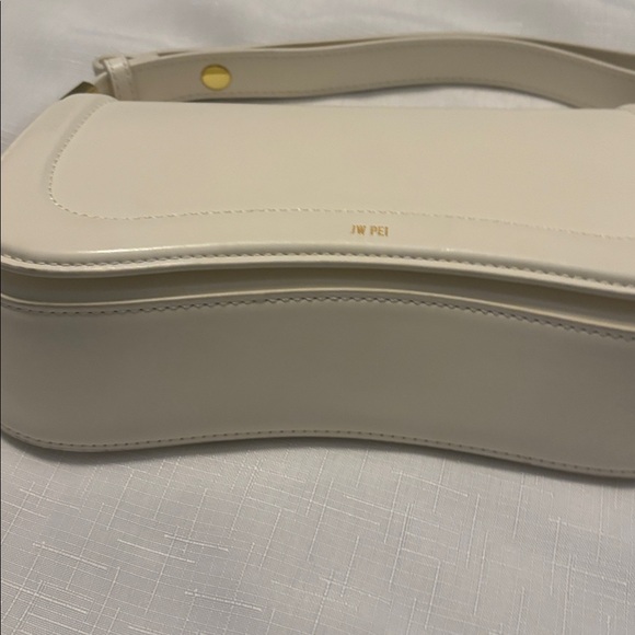 JW PEI Ivory Adjustable Strap Joy Shoulder Bag Handbag Structural vegan leather - Picture 7 of 12